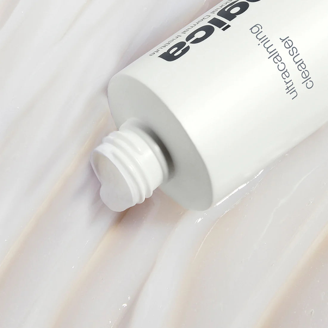 Humalogic Cleaner ultracalming cleanser – dermalogicaUAE
